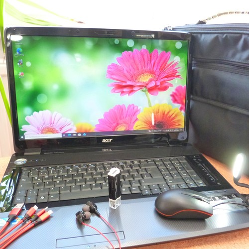 Acer 8935 cinema monster - 8935,