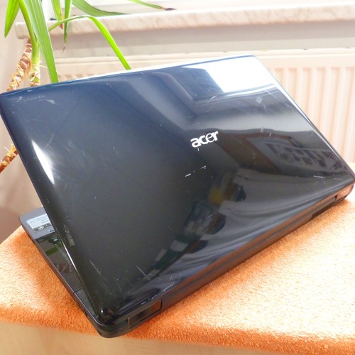 Acer 8735 cinema monster - monster, 18"